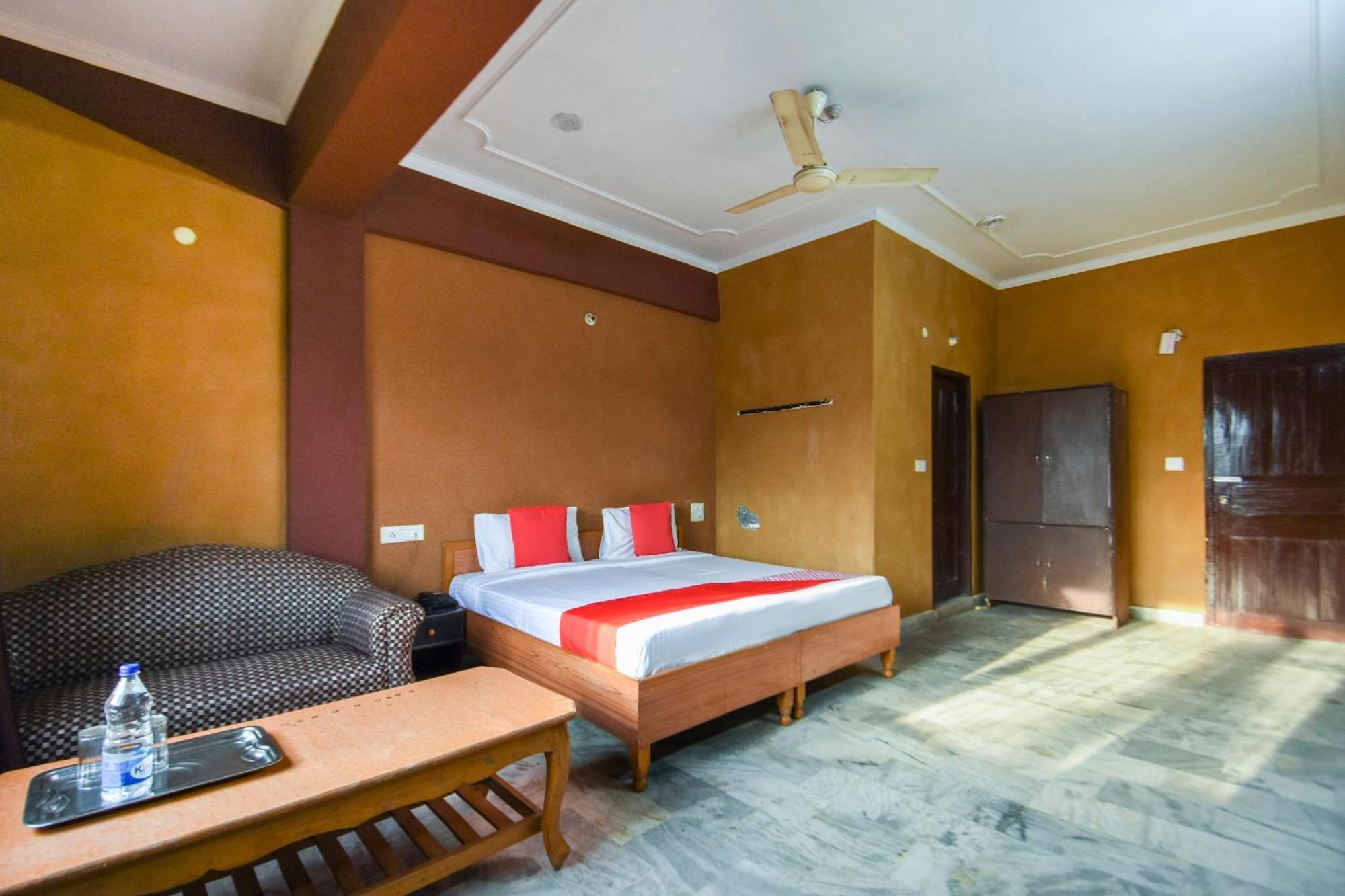 Oyo Flagship Vibes Hotel Nālāgarh Exterior foto