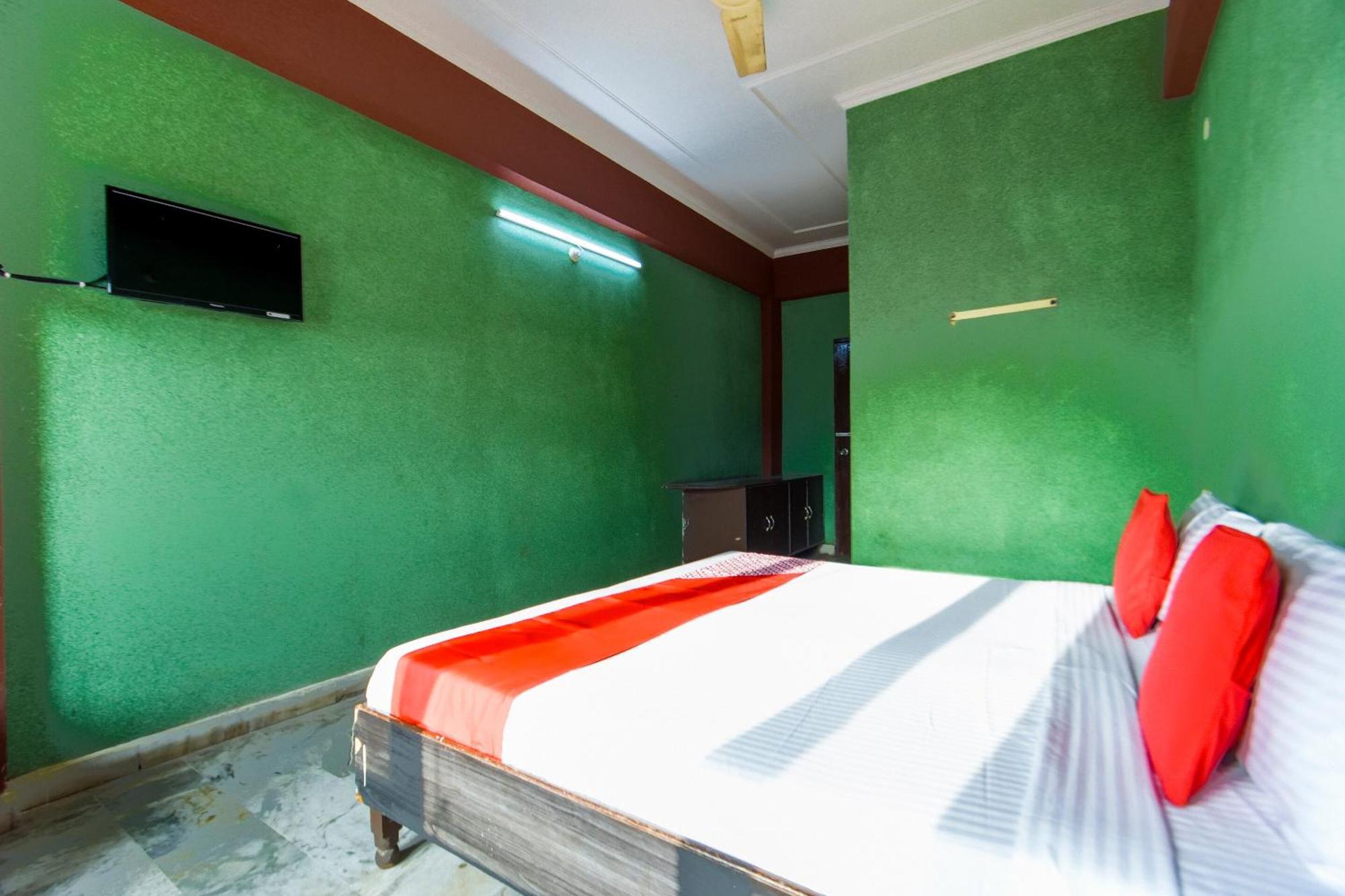 Oyo Flagship Vibes Hotel Nālāgarh Exterior foto